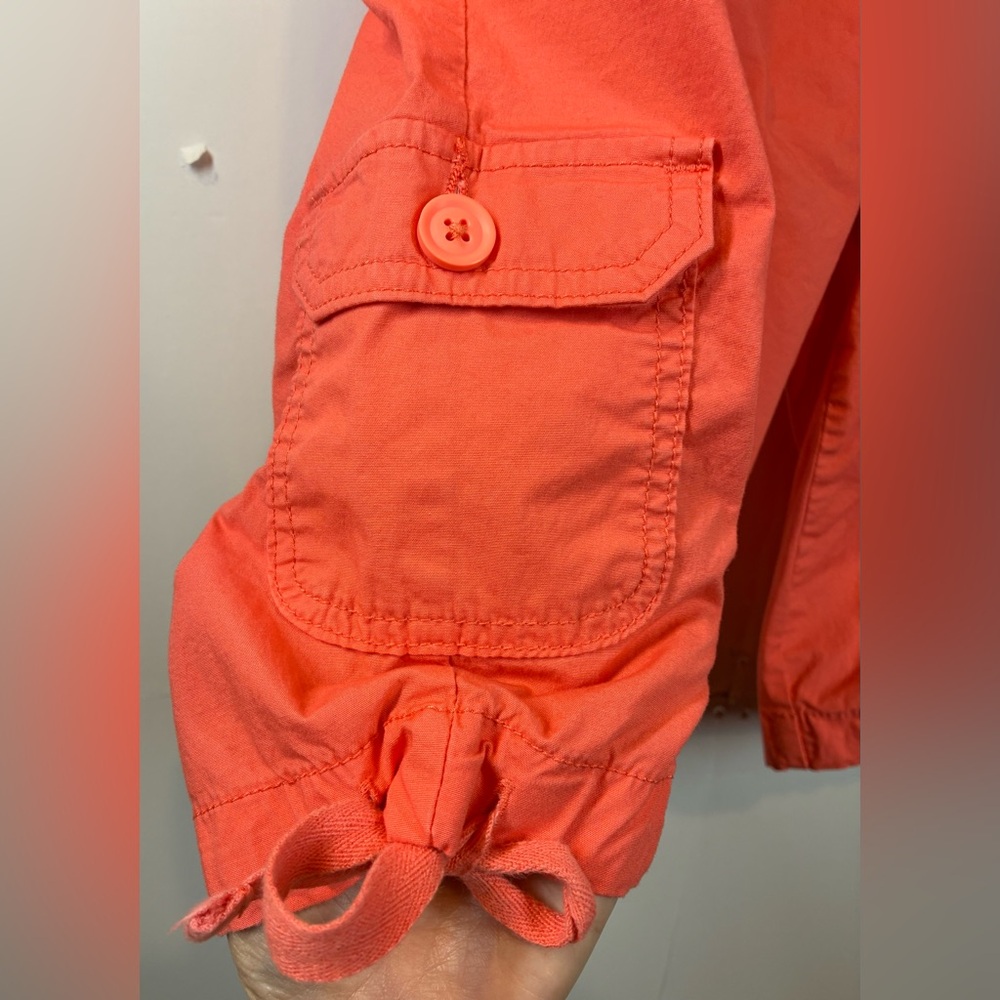 St. John's Bay Women's Mid Rise Bermuda Cargo Shorts with Tie Hems Size 8 - Picture 2 of 7